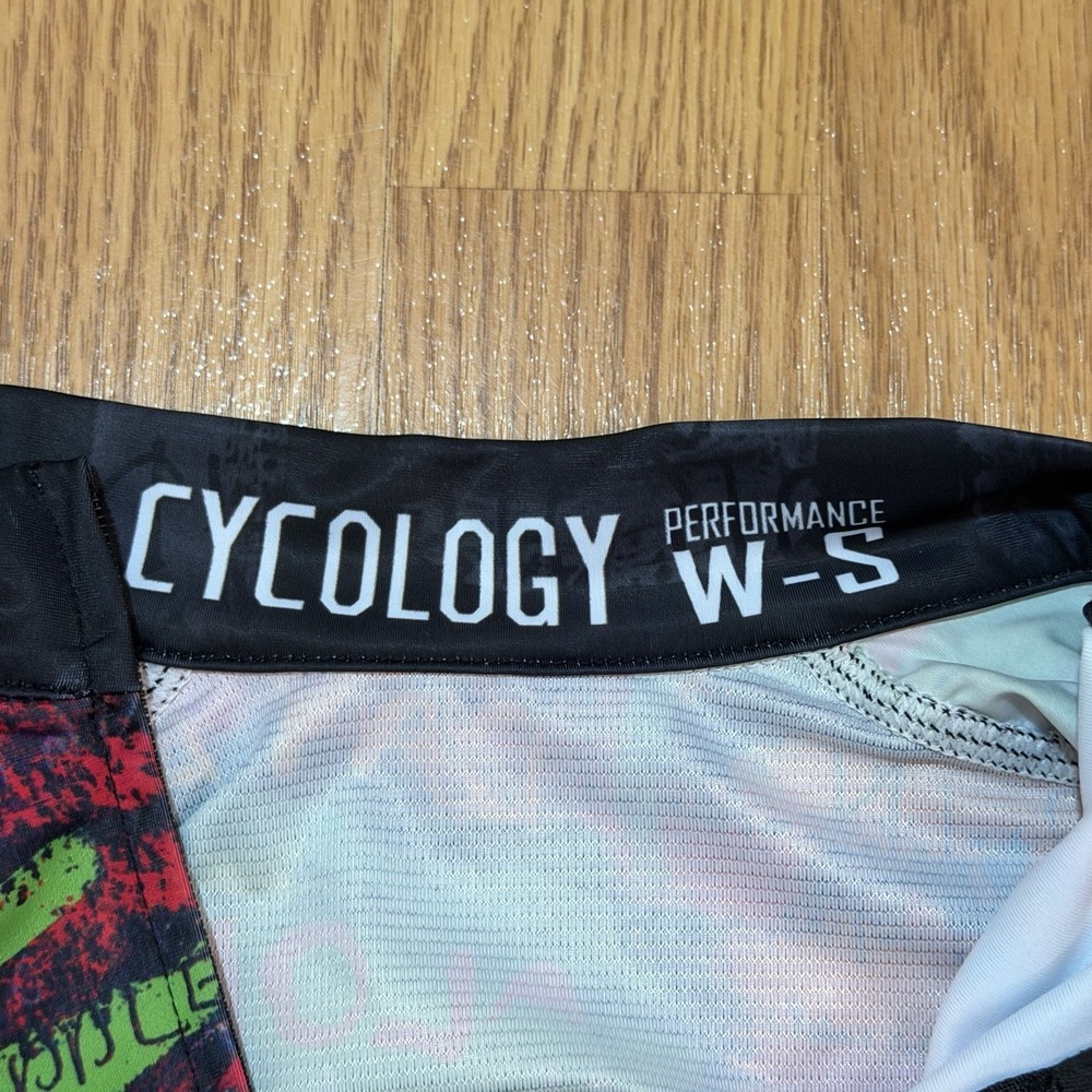 Cycology Performance 8 Days Women's  Short Sleeve Cycling Jersey Size S Epic - Picture 3 of 10